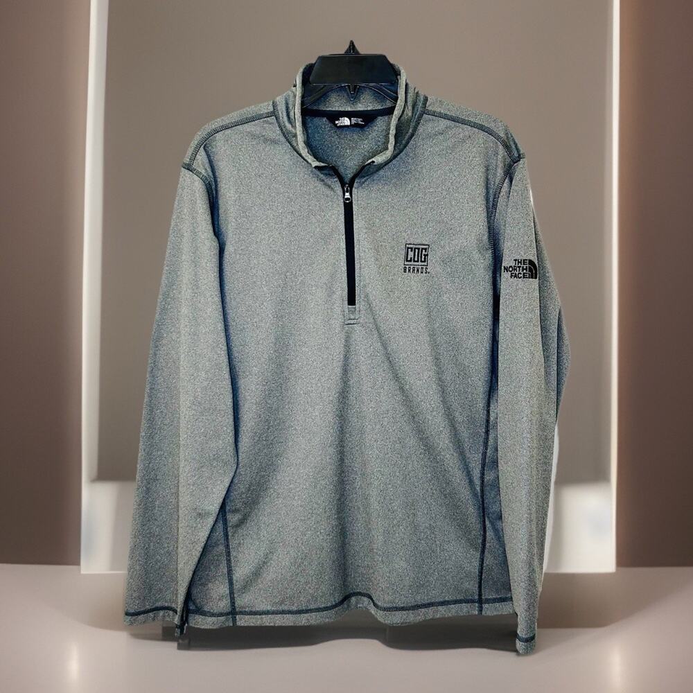 The North Face Mens Tech Essential 1/4 Zip Fleece Pullover Gray Large / COG